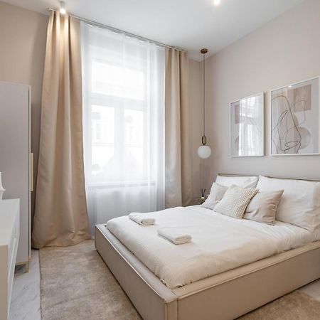 W35- Boutique Apartments, Best Location By Bqa Boedapest Buitenkant foto